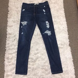 Dark Wash Ripped Hollister skinny jeans
